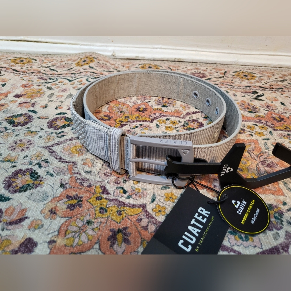 Travis Mathews CUATER Men's Athletic Belt Golf With Elastic Stretch Size 34